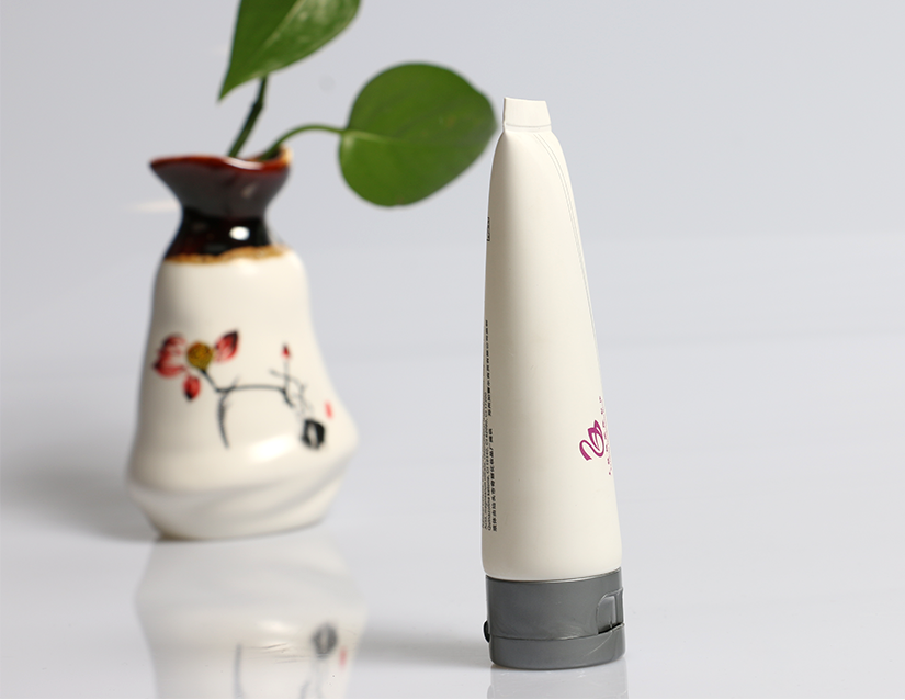 扣蓋設計緊密防漏