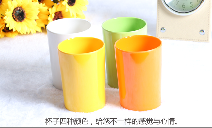 做工精致，表面光滑，亞克力質感，耐摔耐腐蝕