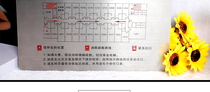 顏色厚重，不褪色，歷久常新